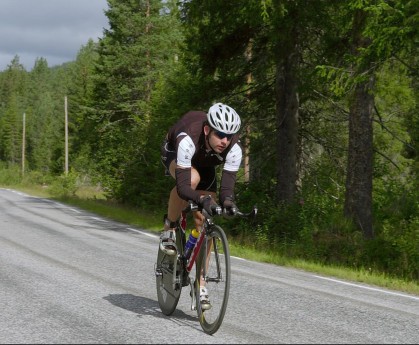 九游平台官网-中国男篮加强内线篮板球控制减少二次进攻失误，中国男篮内线新星
